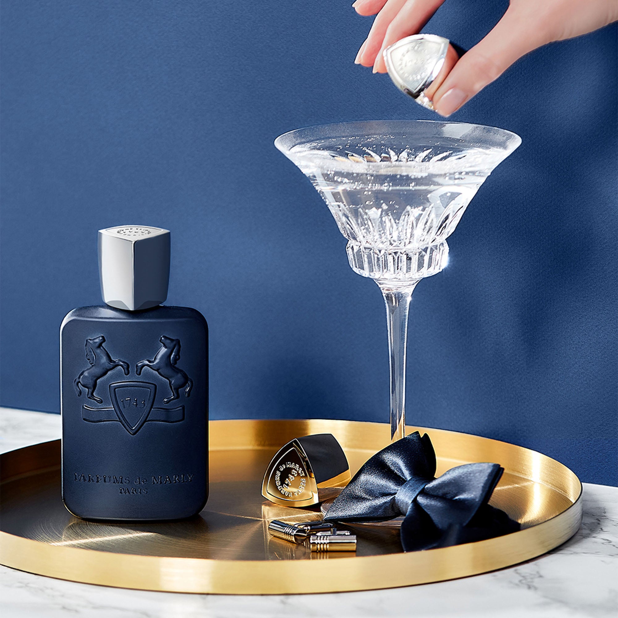 Layton – Twisted Lily